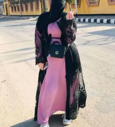 هلا, 20 سنة, النساء