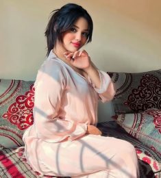Nariman, 25 سنة, النساء